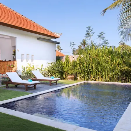 Verita Private Villa